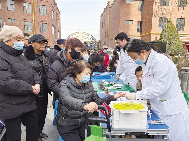 ����Ӆ^�e�k�������l������ʾ�����